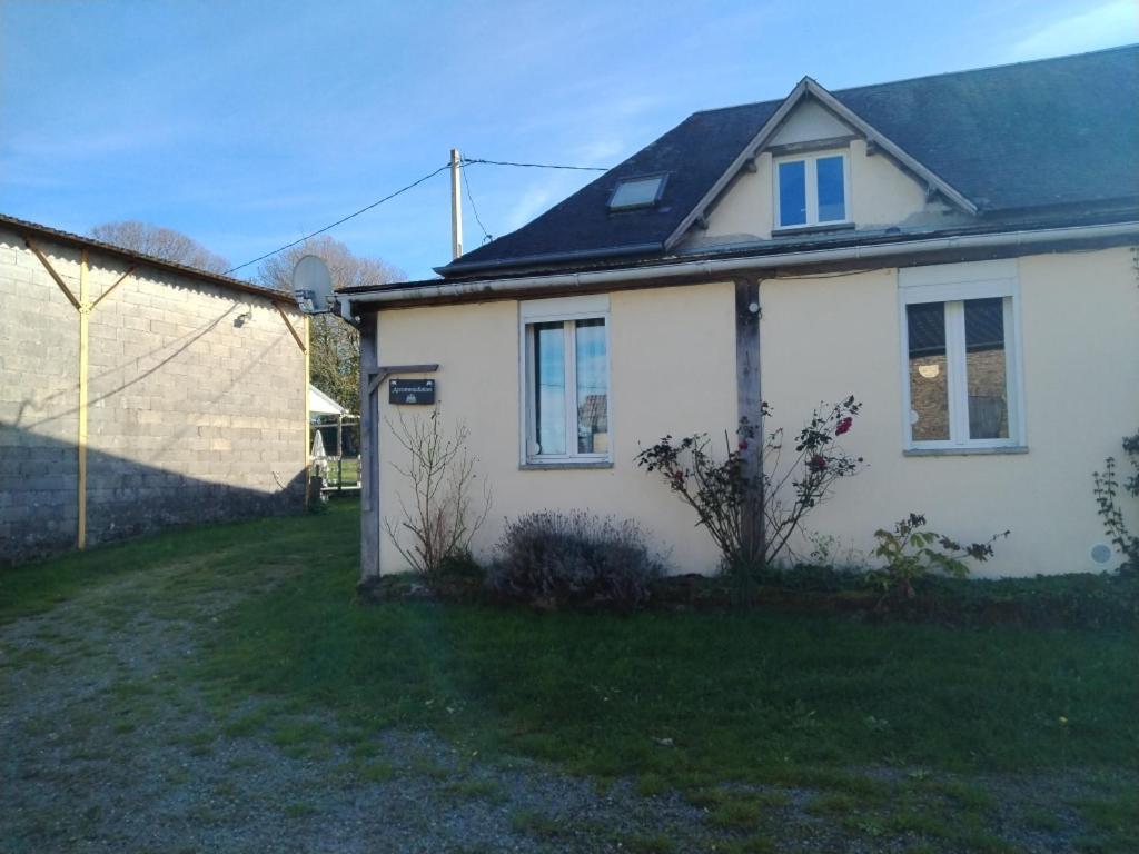 Accommodation A La Ferme Lubersac Exterior foto